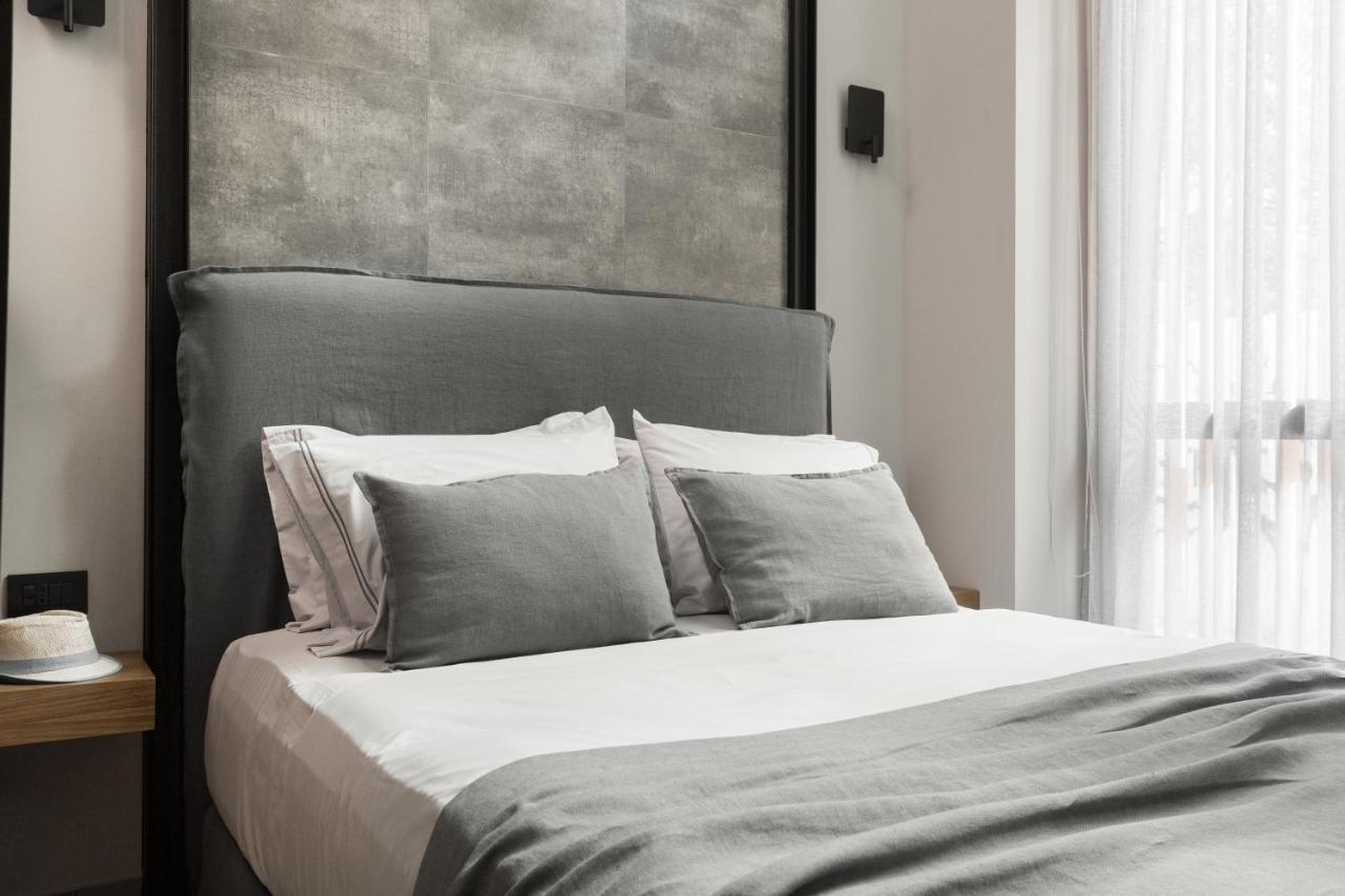 11 Enteka Acropolis Suites เอเธนส์ ภายนอก รูปภาพ